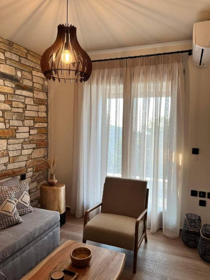 Peri Elxis Luxury Suites Mouresi Exterior photo